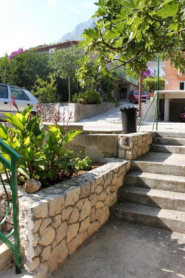 Apartments By The Sea Drvenik Donja Vala, Makarska - 6701 Exterior foto