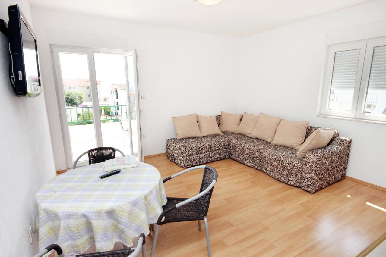 Apartments By The Sea Drvenik Donja Vala, Makarska - 6701 Exterior foto
